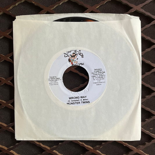 7 " Wrong Way , MONSTER TWINS